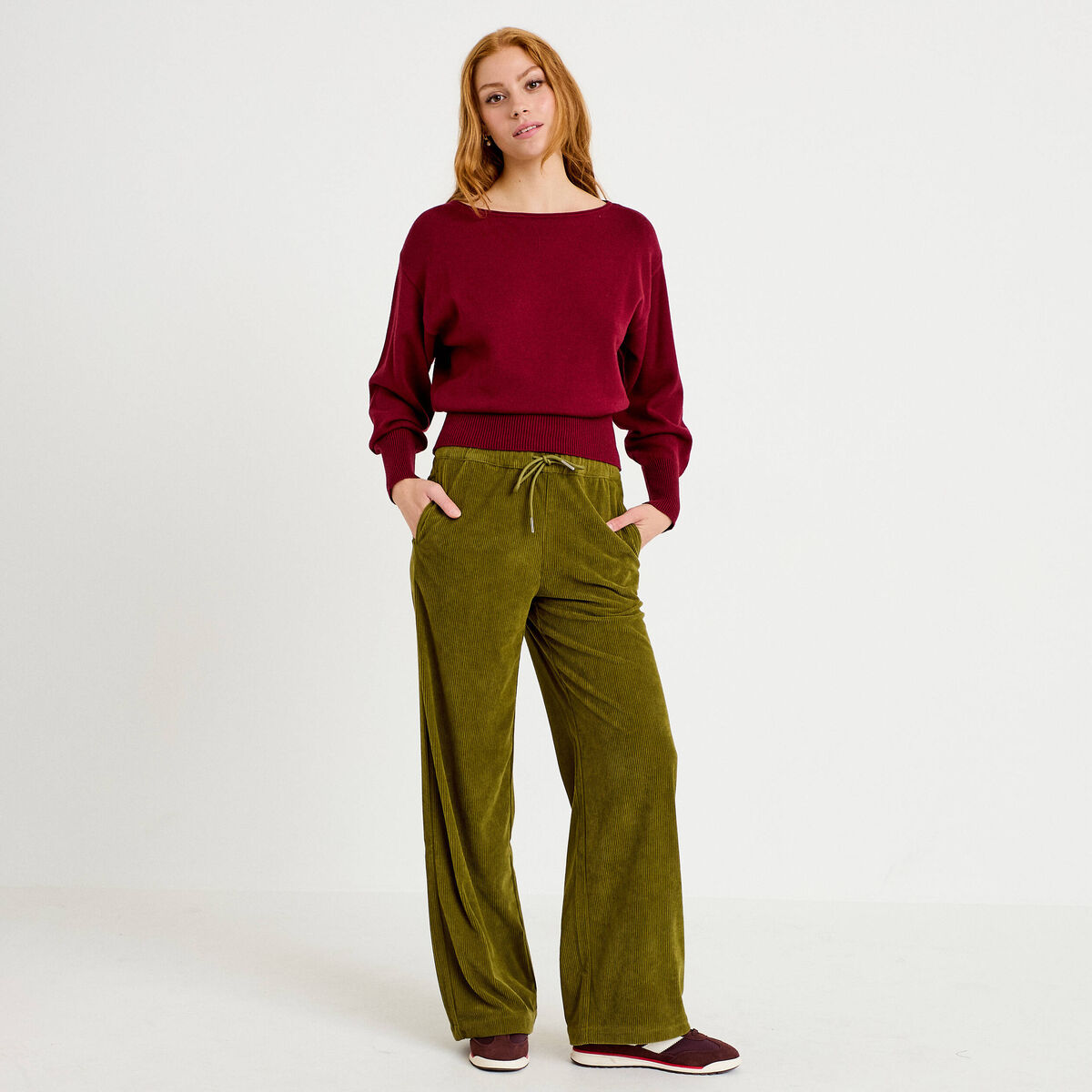 Pantalon jogging taille standard velours vert kaki femme