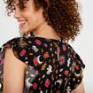 Robe &eacute;vas&eacute;e cr&ecirc;pe col v manches courtes noir femme