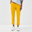 Pantalon chino 7/8&egrave;me jaune femme