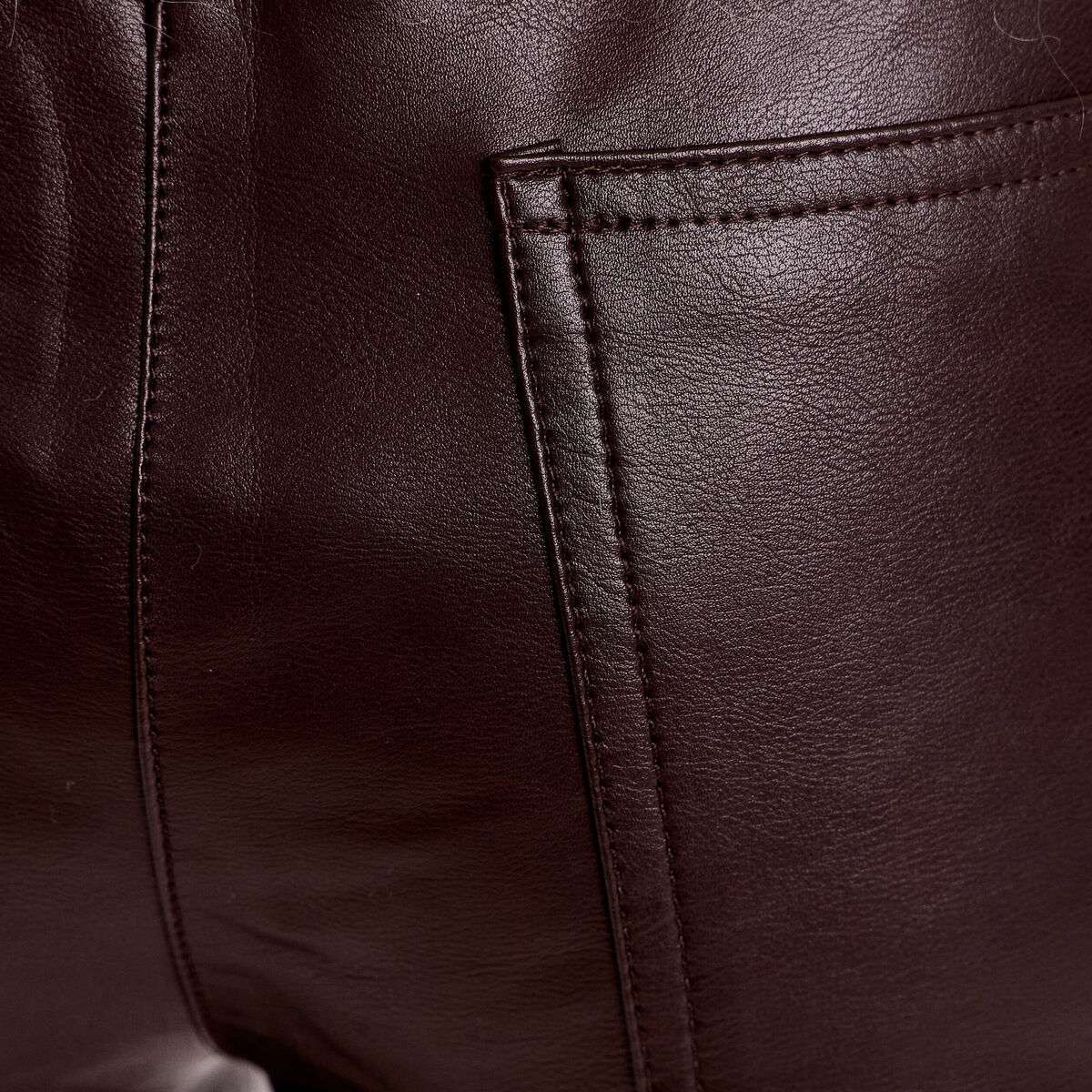 Pantalon large similicuir marron fonc&eacute; femme