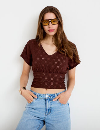 T-shirt ajour&eacute; col v manches courtes marron femme