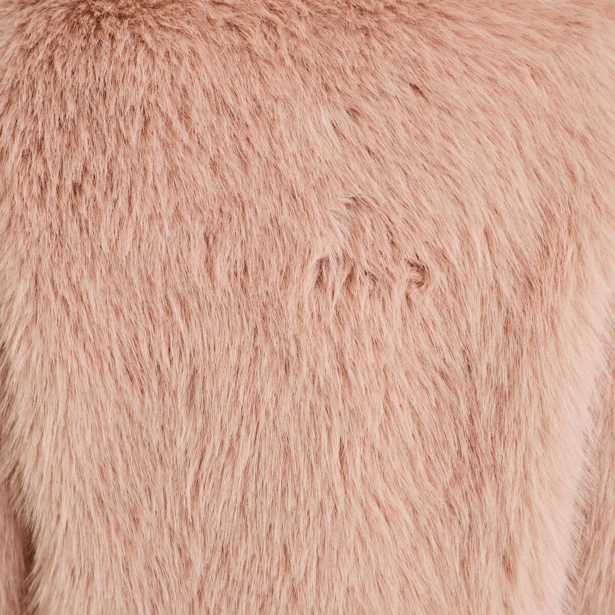 Veste droite fausse fourrure col rond rose poudr&eacute;e femme