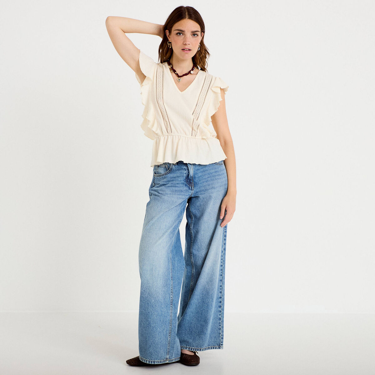 Blouse col rond manches courtes dentelle ecru femme