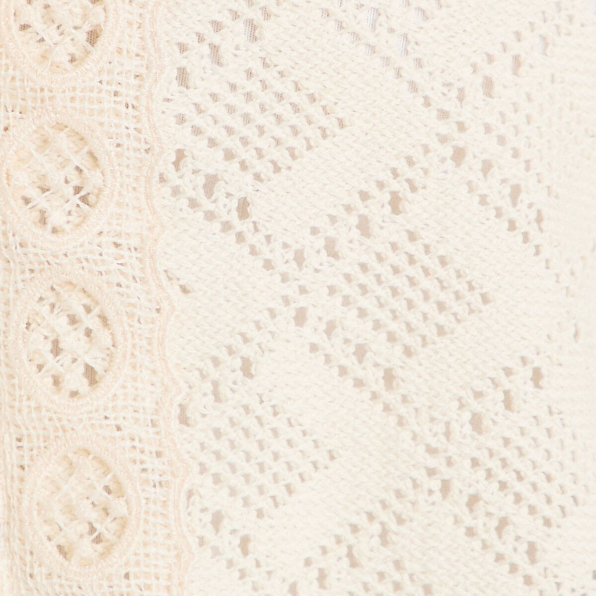 Gilet sans manches col v macram&eacute; ecru femme