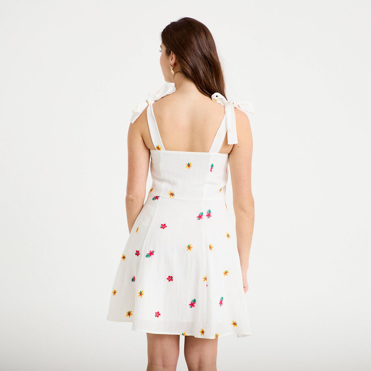 Robe patineuse courte &agrave; fines bretelles blanc femme