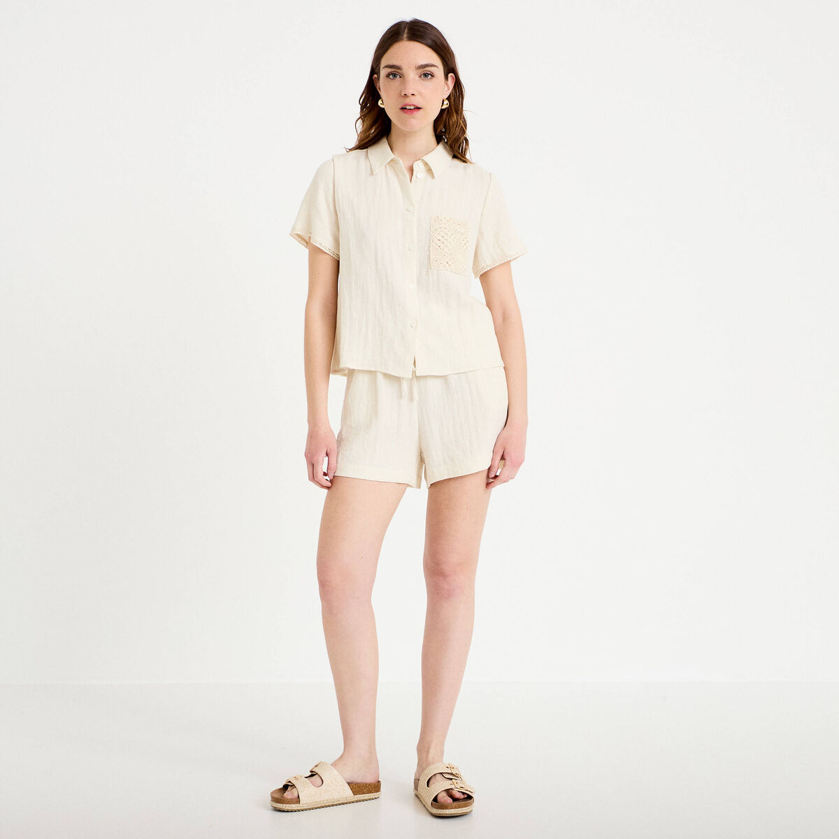 Chemise col classique manches courtes ecru femme