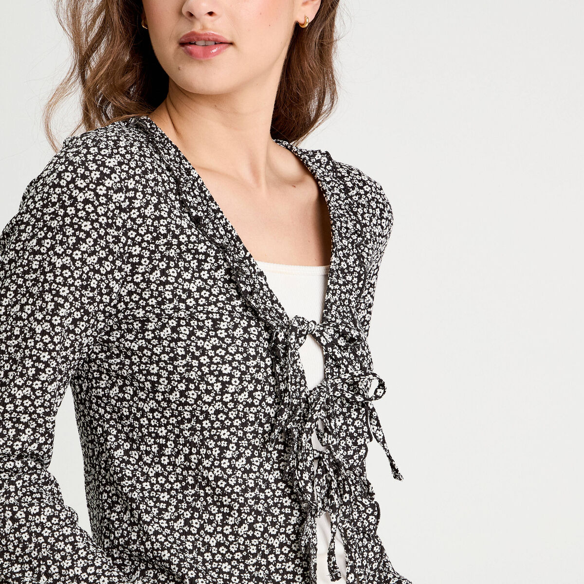 Blouse avec noeuds noir femme