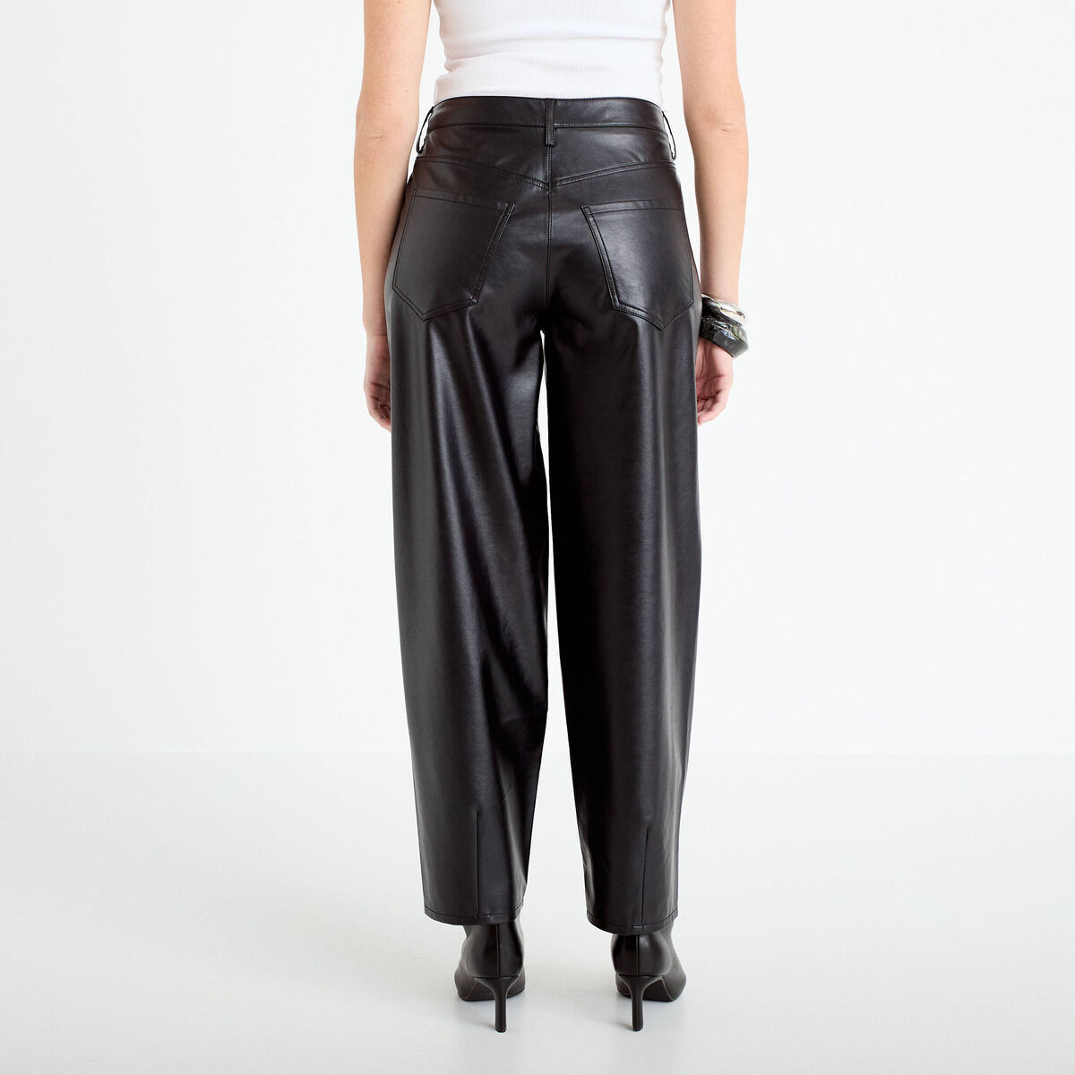 Pantalon barrel taille haute similicuir noir femme