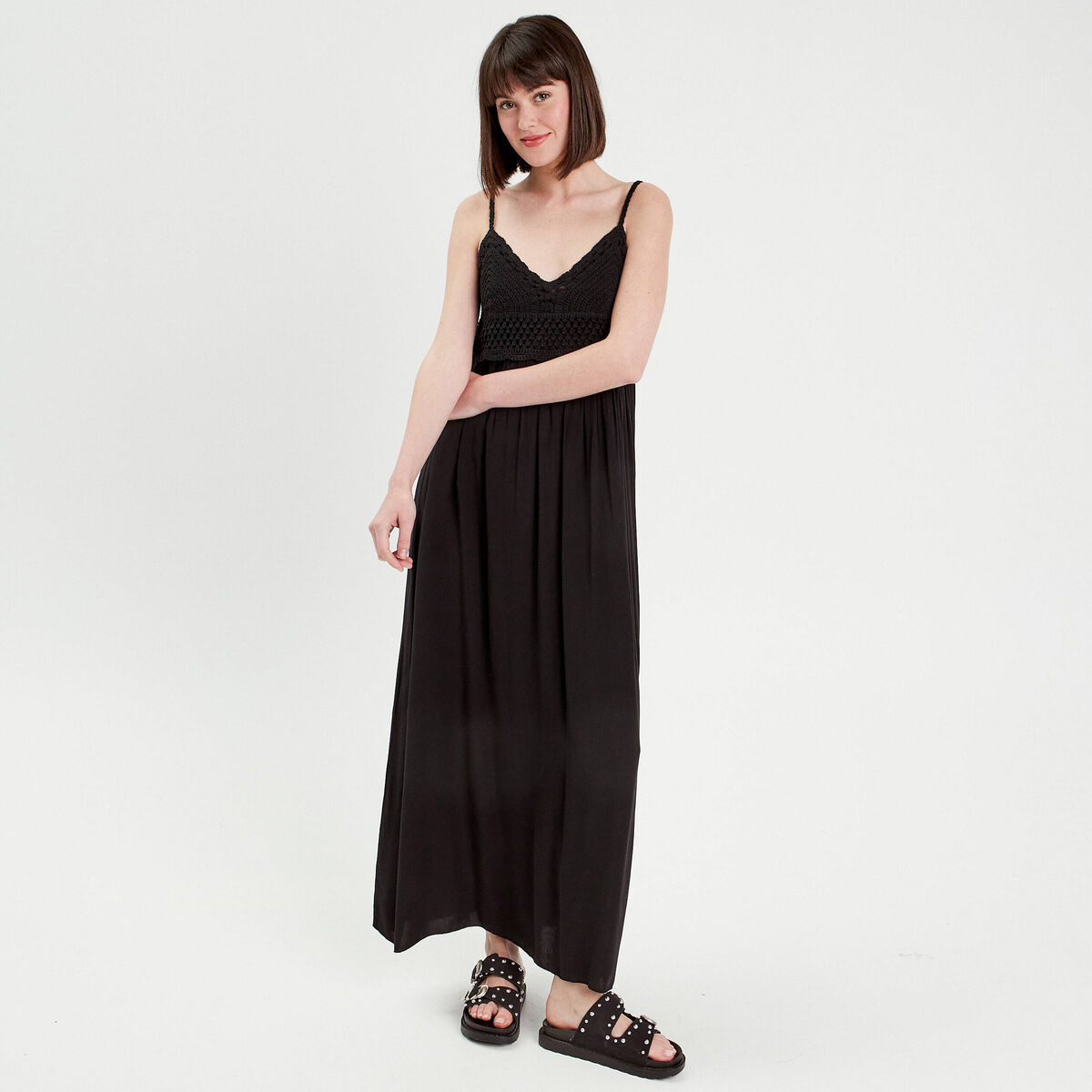 Robe longue &eacute;vas&eacute;e noir femme