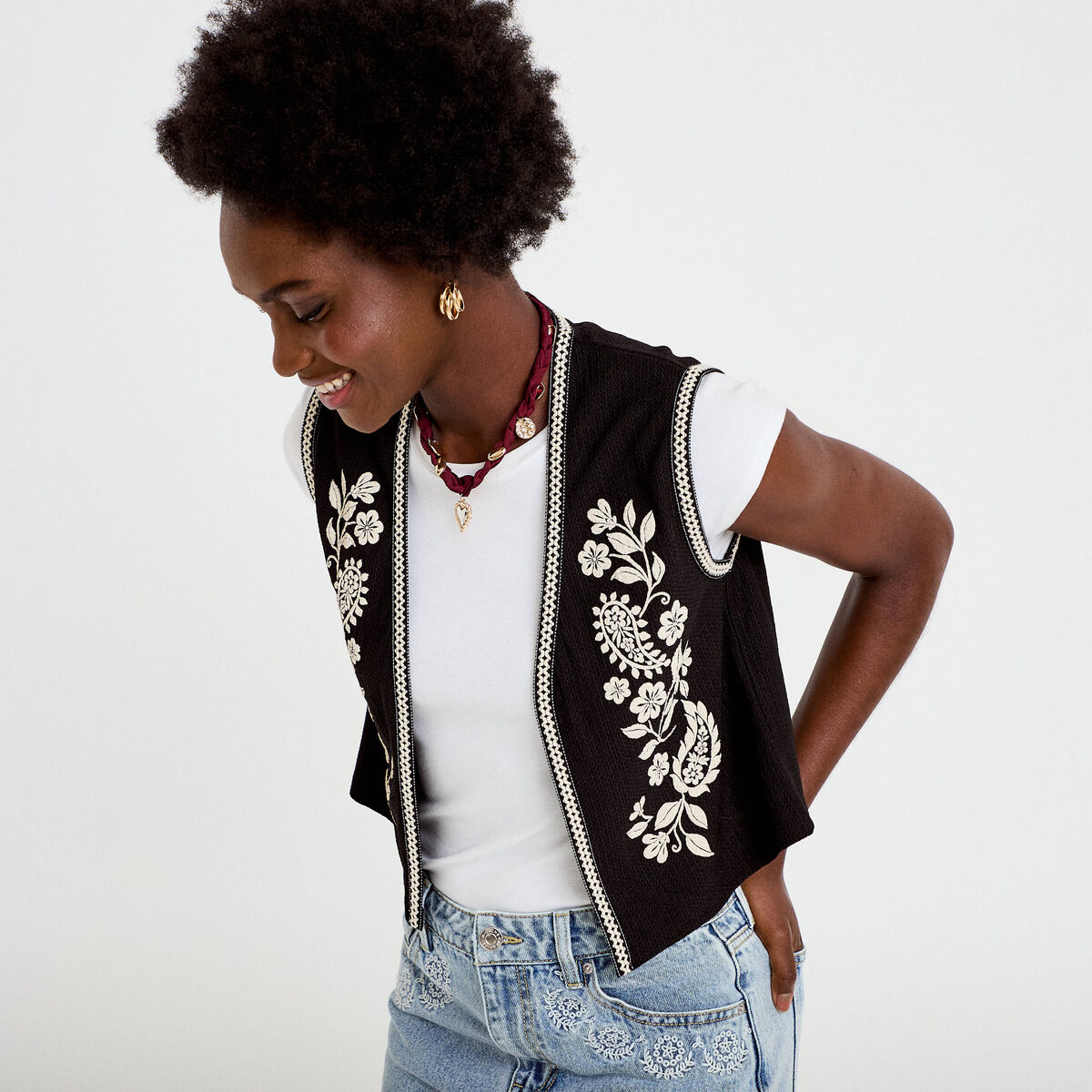 Gilet droit court sans manches noir femme