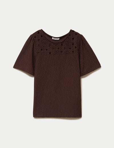 T-shirt manches courtes aspect dentelle marron fonc&eacute; femme