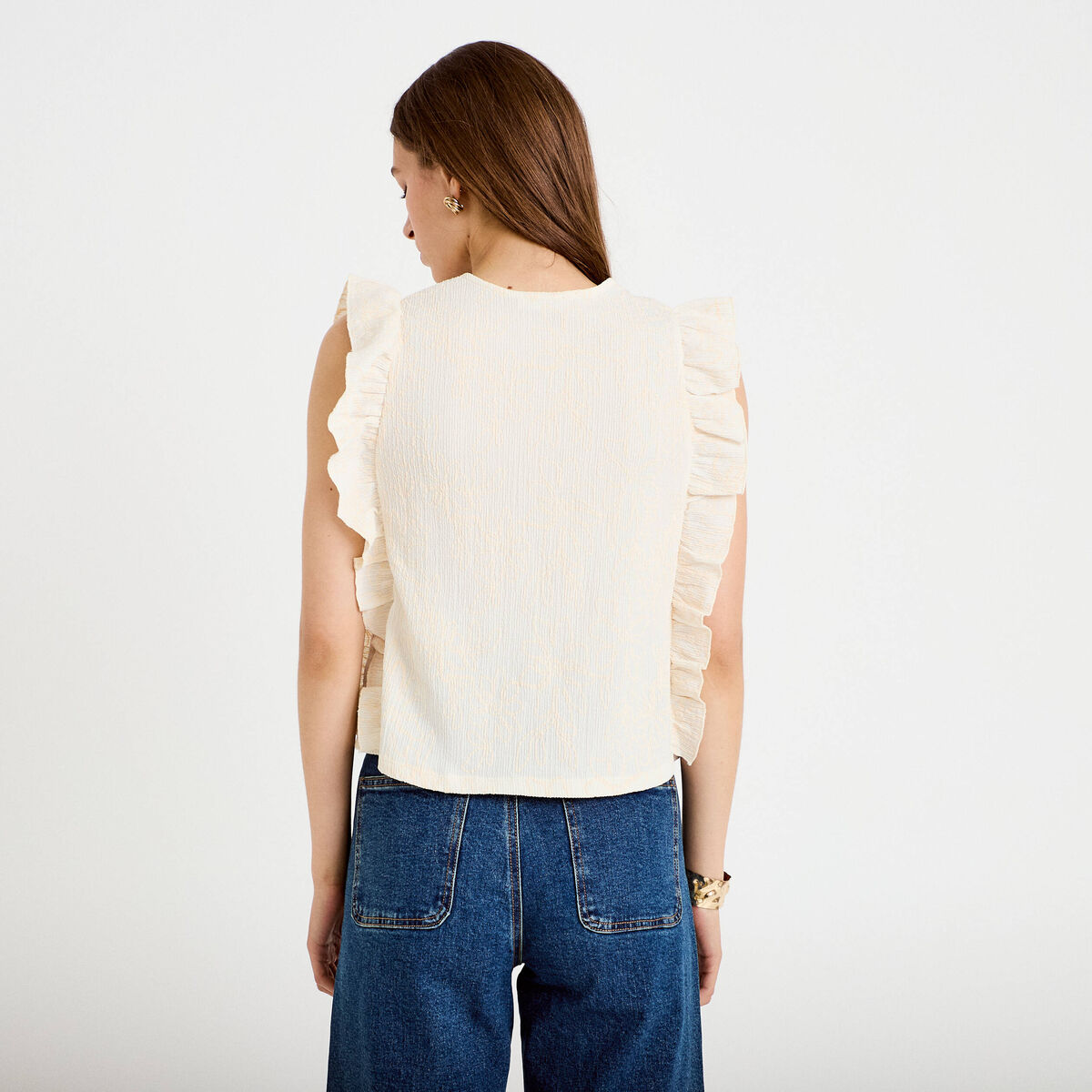 T-shirt sans manches col v brod&eacute; ecru femme