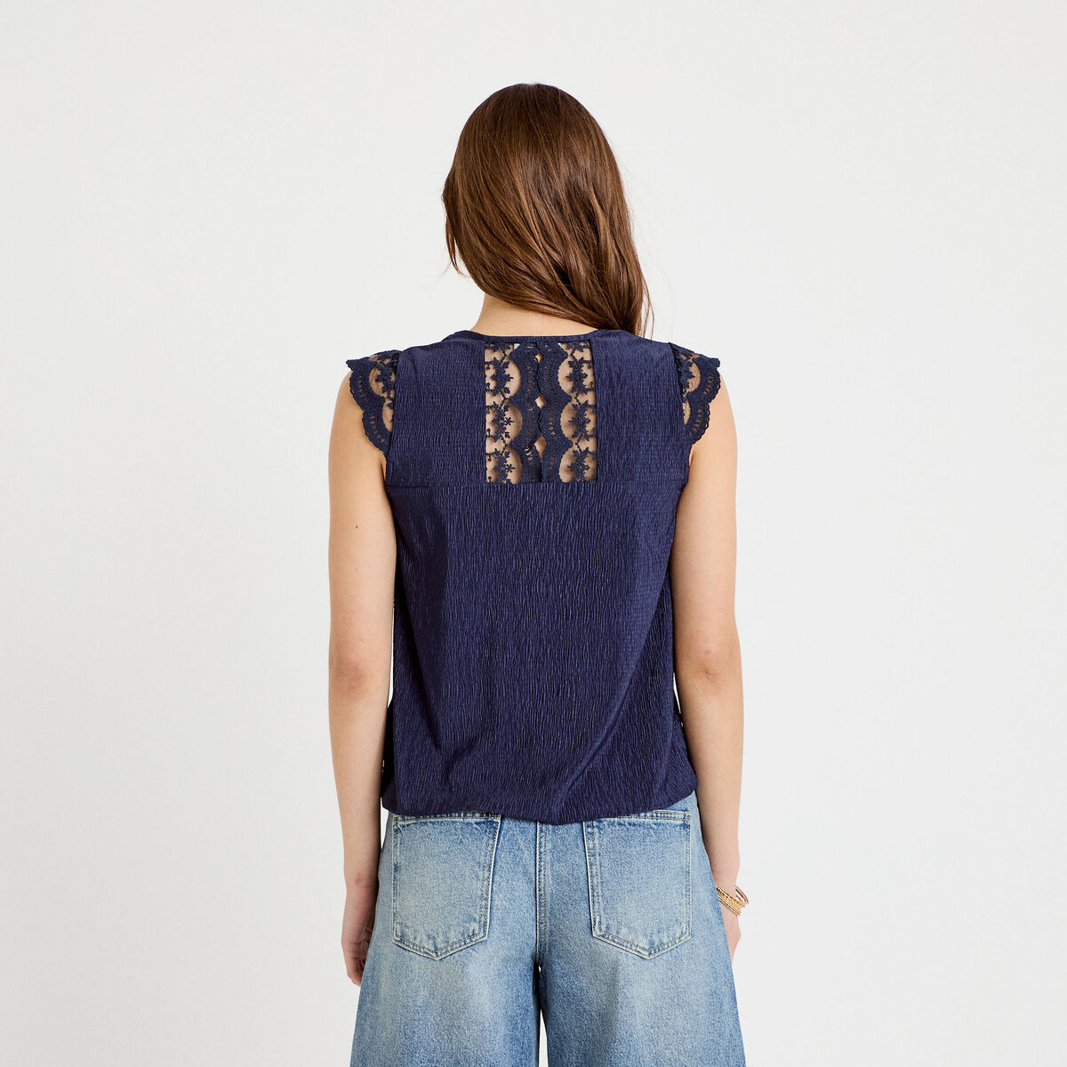 Blouse sans manches pliss&eacute;e bleu marine femme