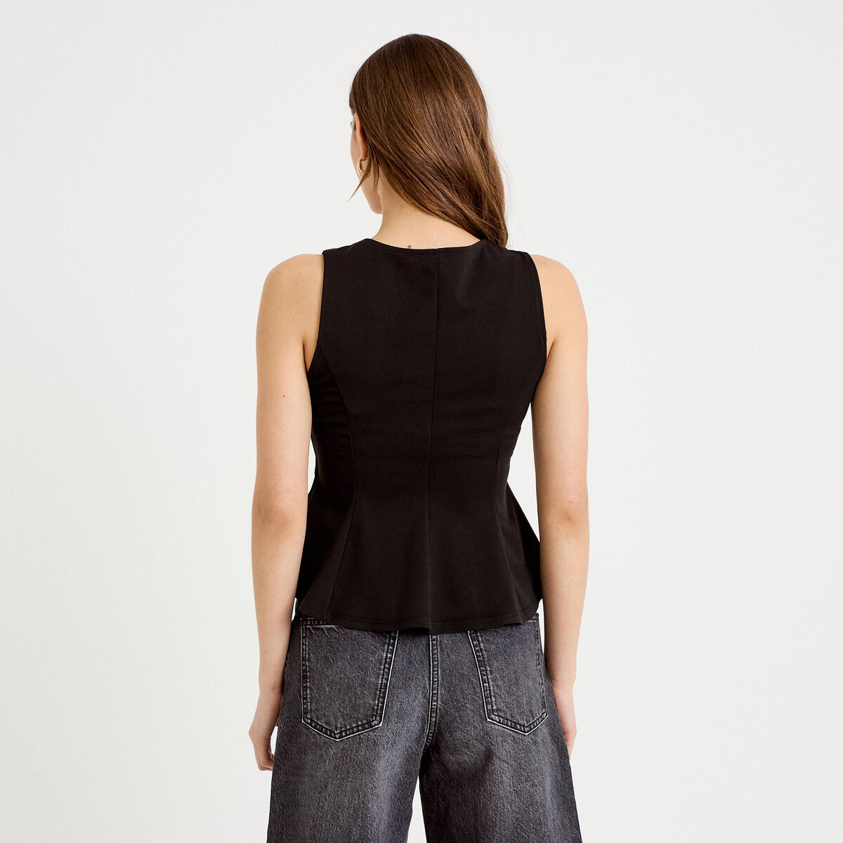Top cintr&eacute; col carr&eacute; sans manches noir femme