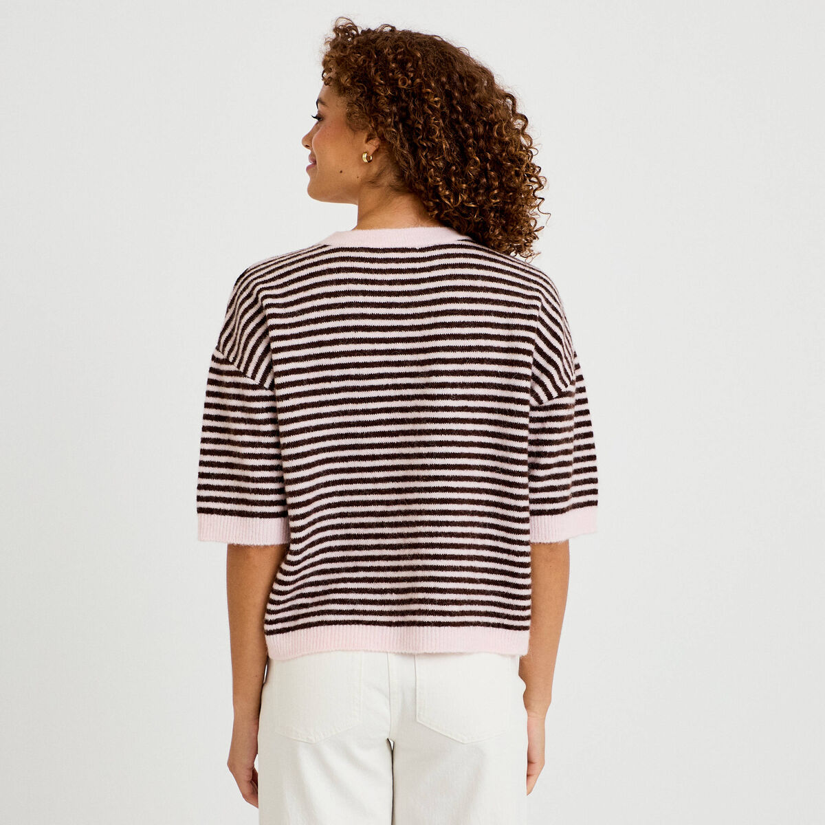 Pull ample duveteux manches courtes rose clair femme