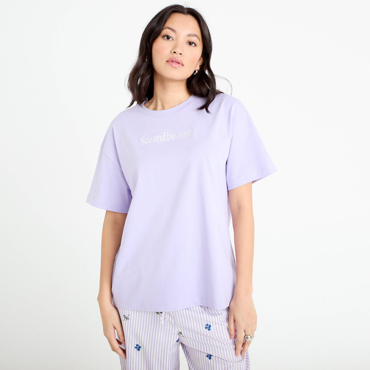 T-shirt oversize brod&eacute; Bridgerton parme femme