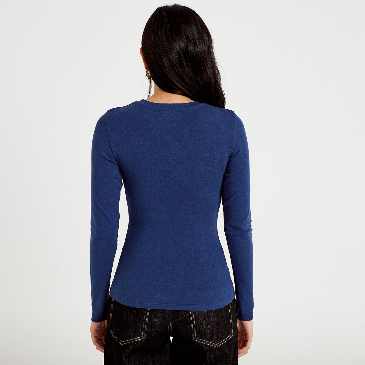 T-shirt cintr&eacute; col rond manches longues bleu fonc&eacute; femme