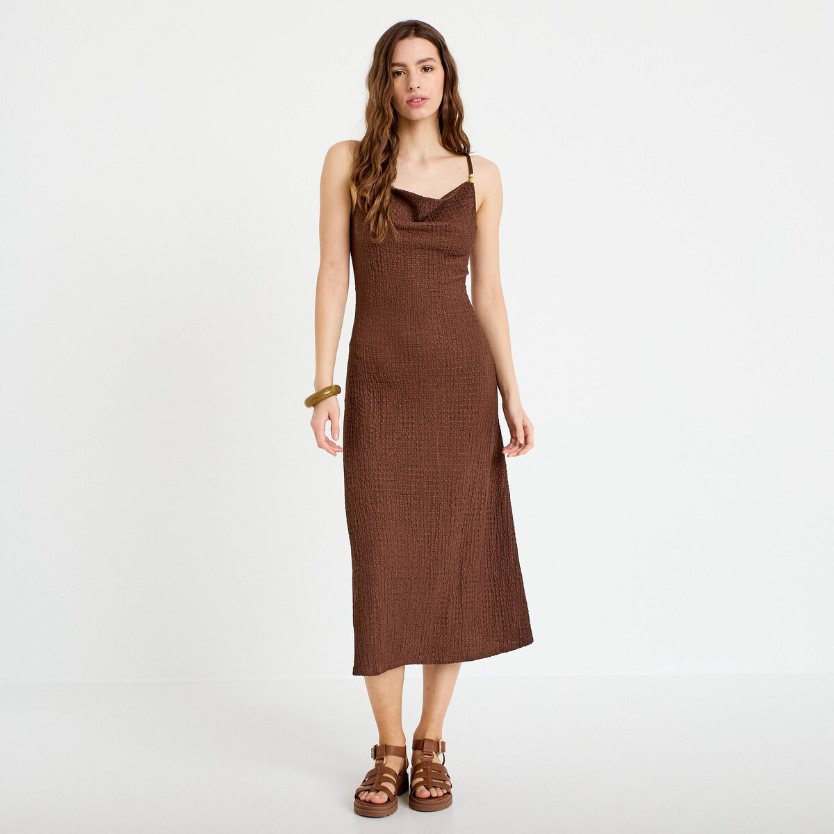 Robe longue droite en maille marron femme