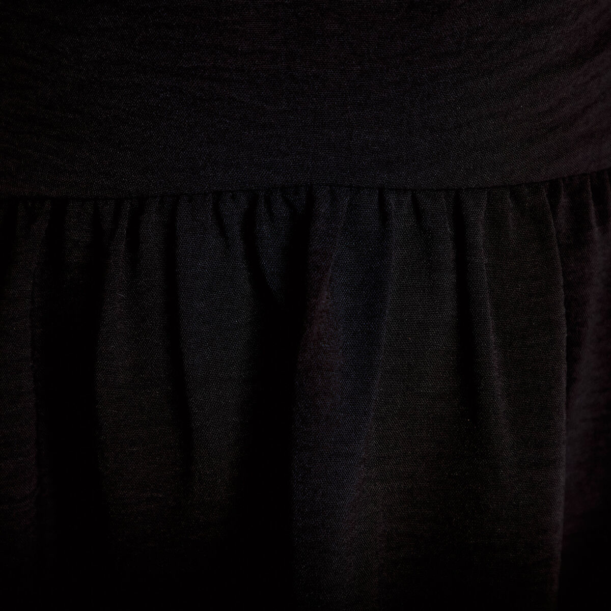 Robe &eacute;vas&eacute;e col v manches longues noir femme