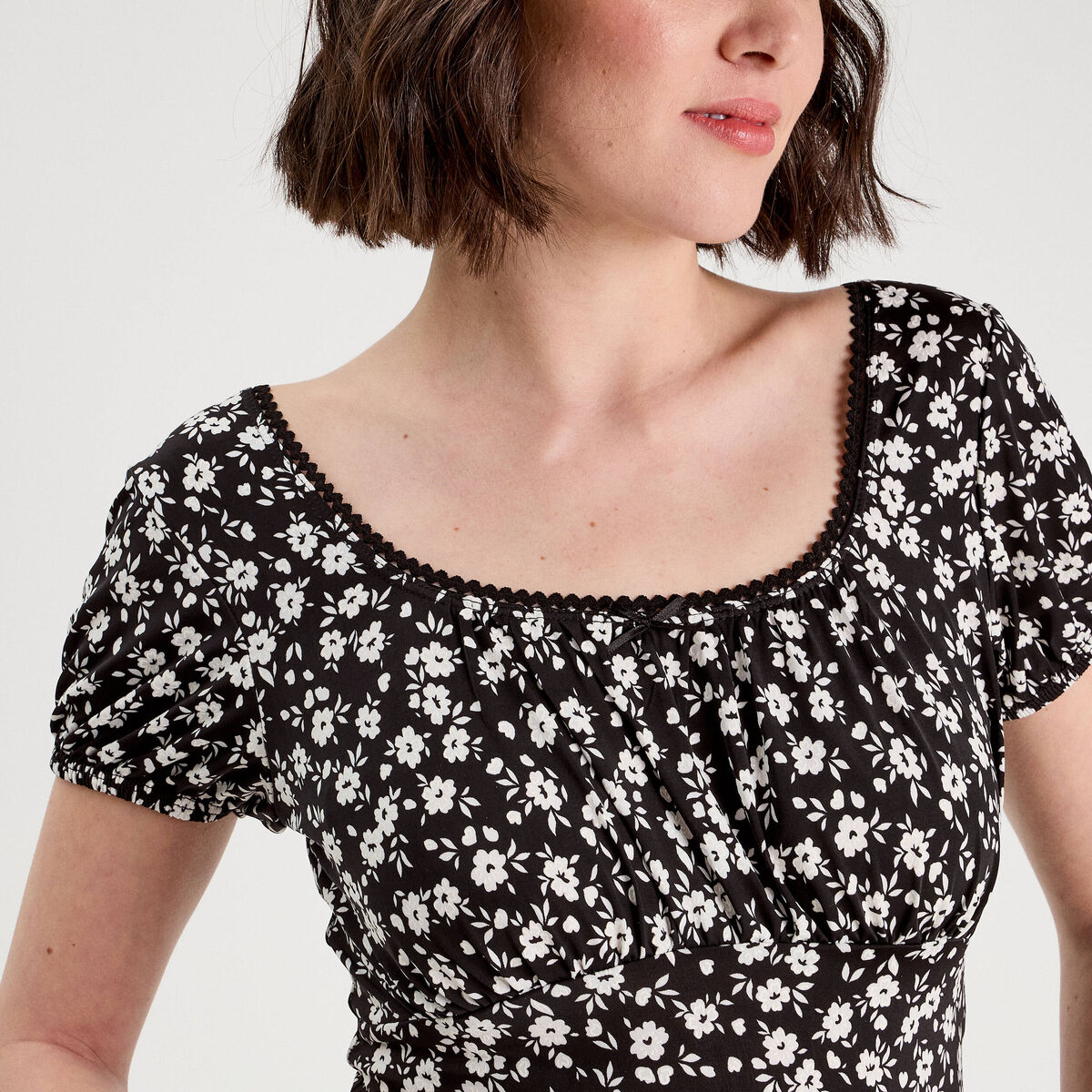 Blouse manches courtes noir femme