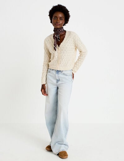 Gilet ajour&eacute; col v manches longues ecru femme