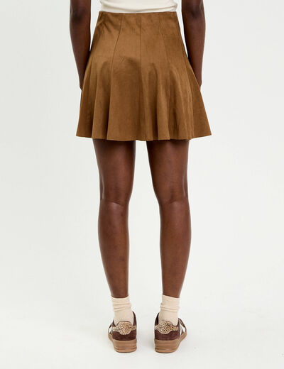 Jupe courte &eacute;vas&eacute;e aspect daim marron fonc&eacute; femme