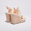 Sandales avec talons compens&eacute;s ivoire femme