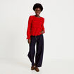Blouse en dentelle d&eacute;collet&eacute; dos rouge femme