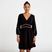 Robe courte &eacute;vas&eacute;e col v manches 3/4 noir femme