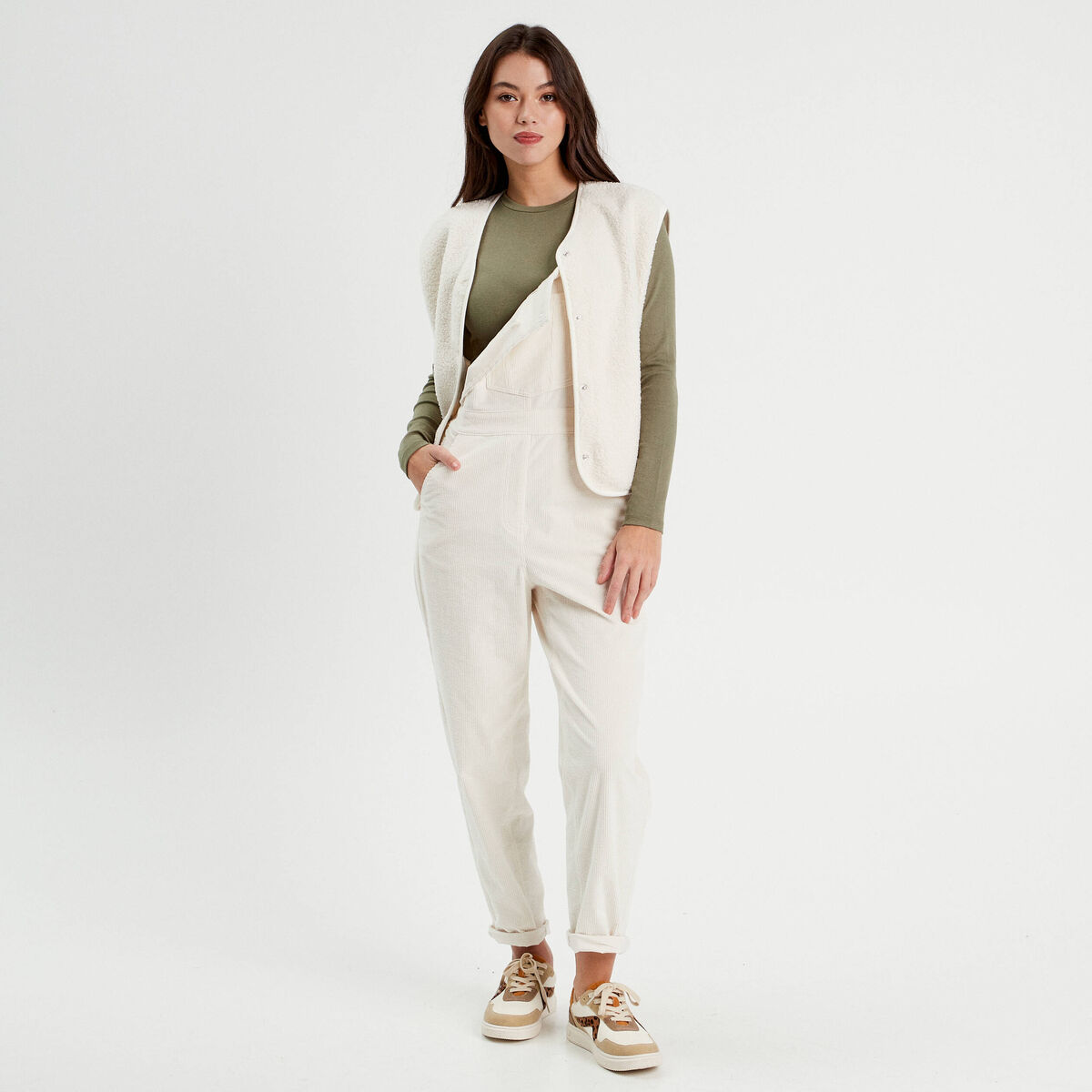 T-shirt cintr&eacute; col rond manches longues vert kaki femme