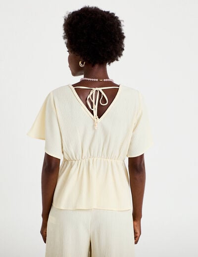 Blouse pliss&eacute;e col v manches courtes ecru femme