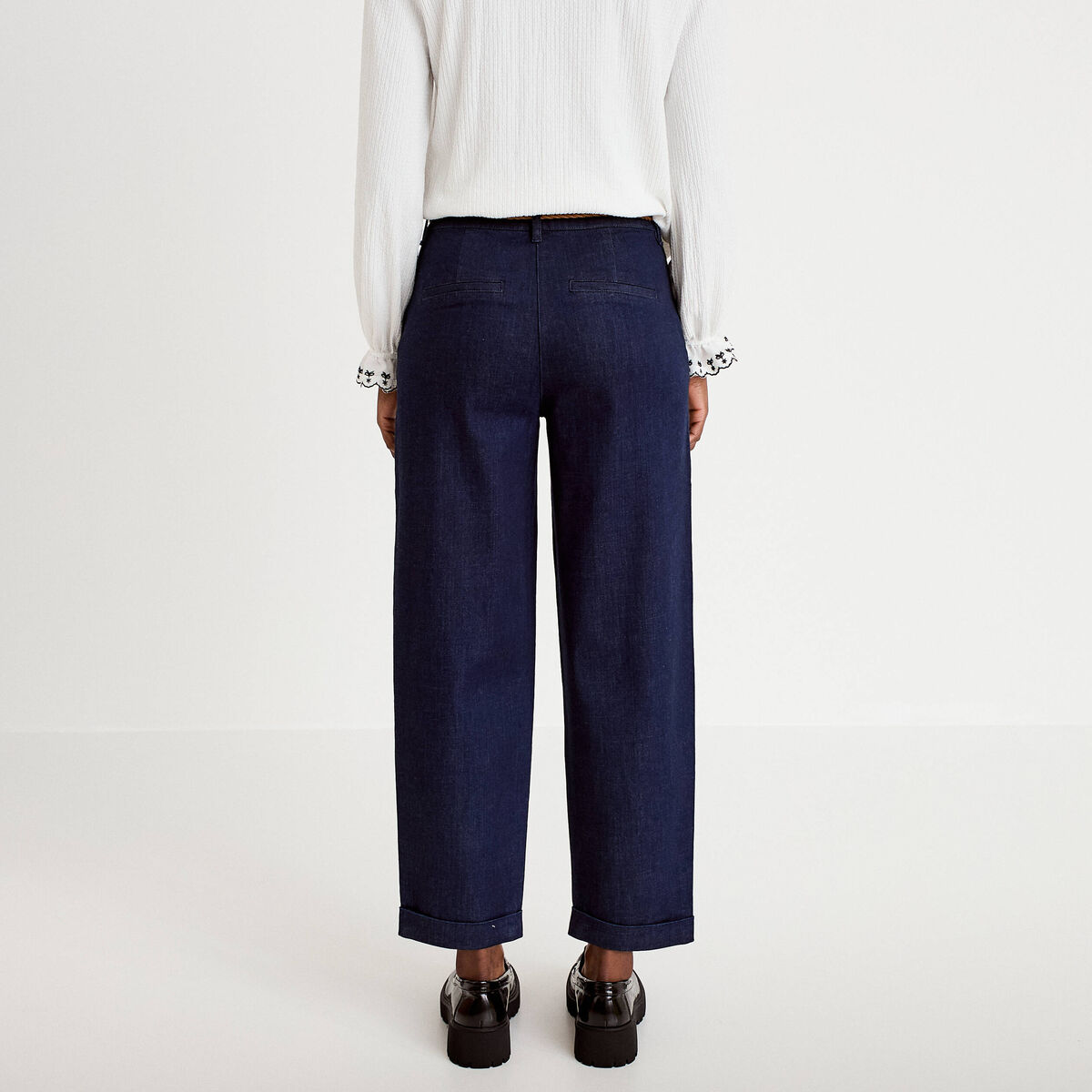 Jeans chino avec ceinture denim brut femme