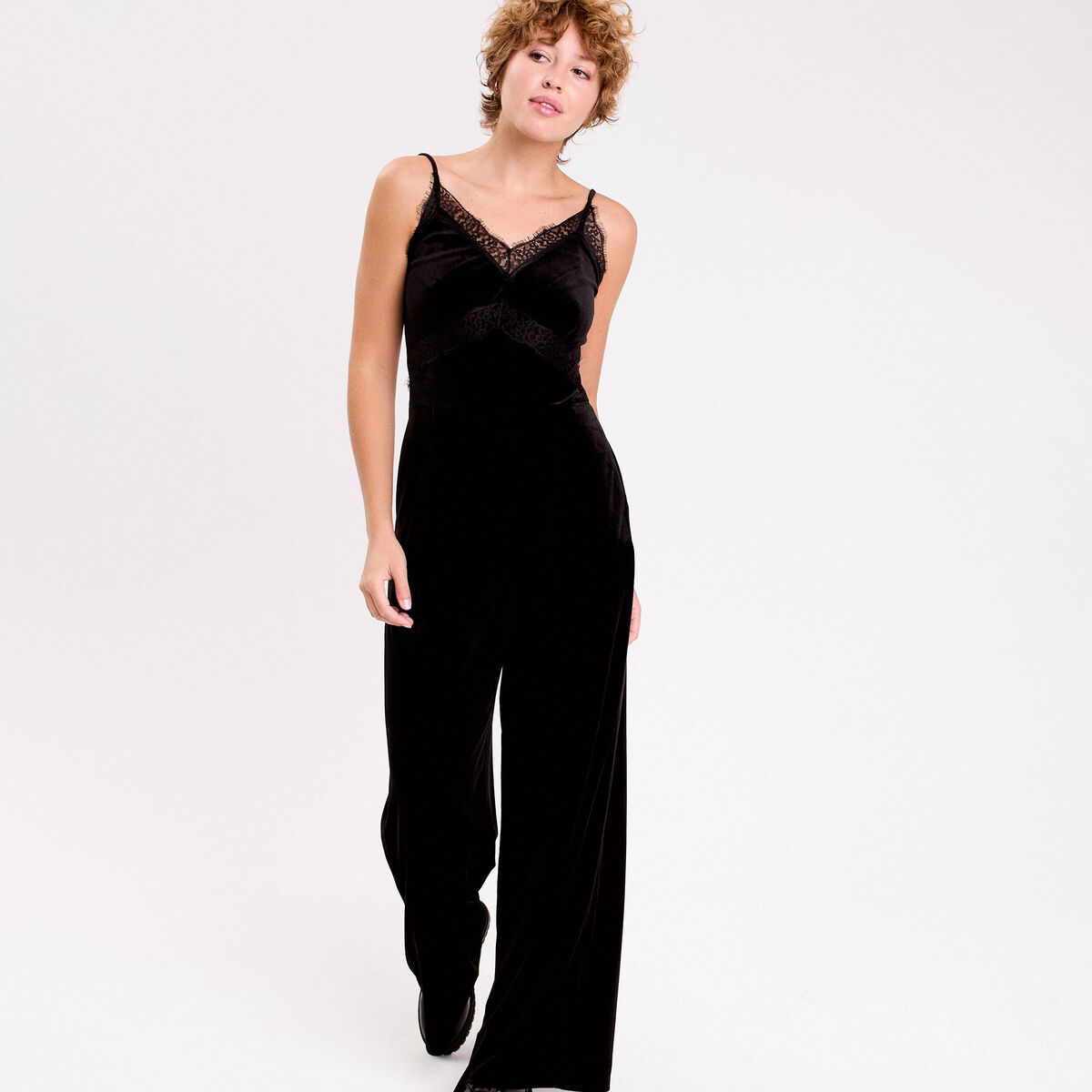 Combinaison en velours noir femme
