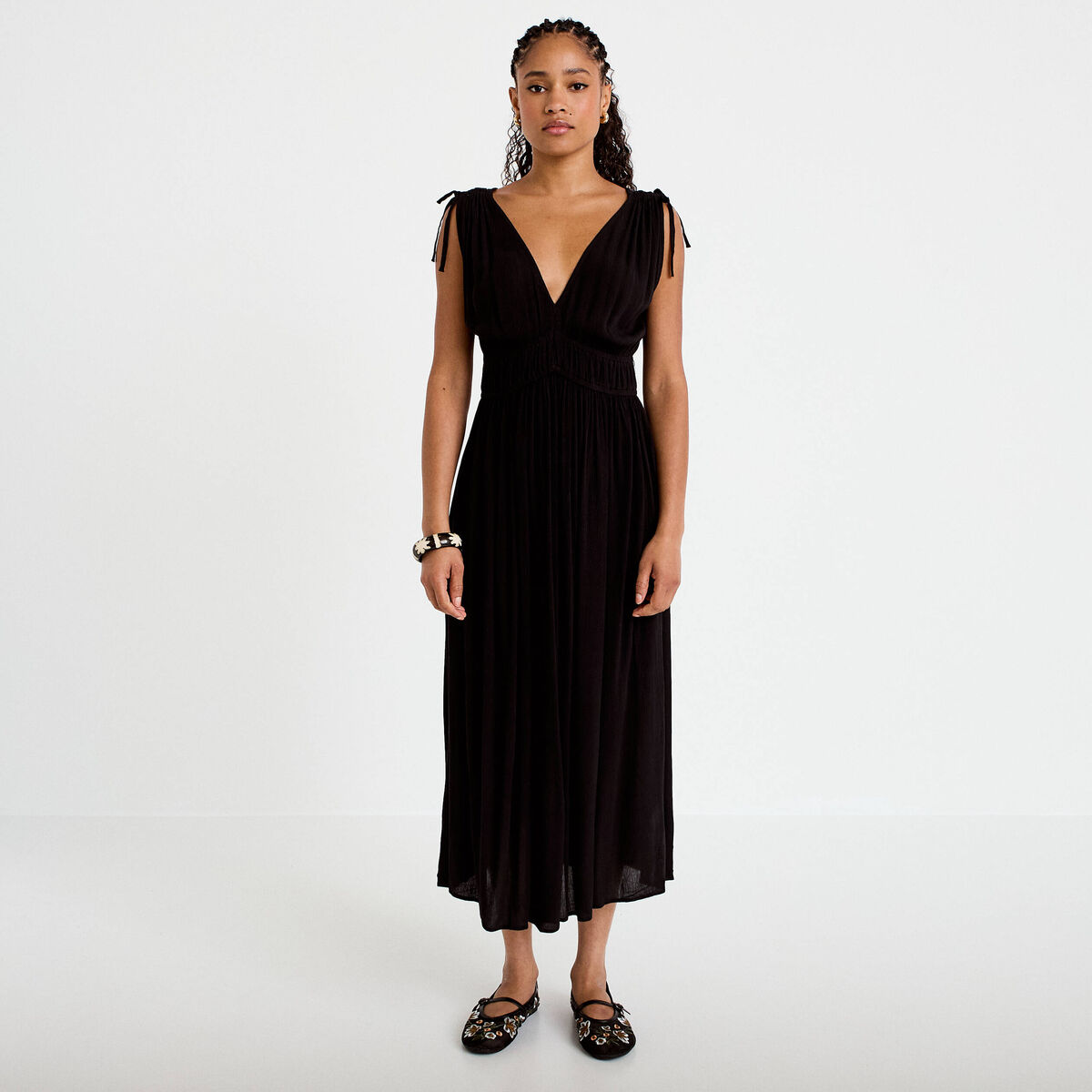 Robe midi &eacute;vas&eacute;e d&eacute;collet&eacute; sans manches noir femme