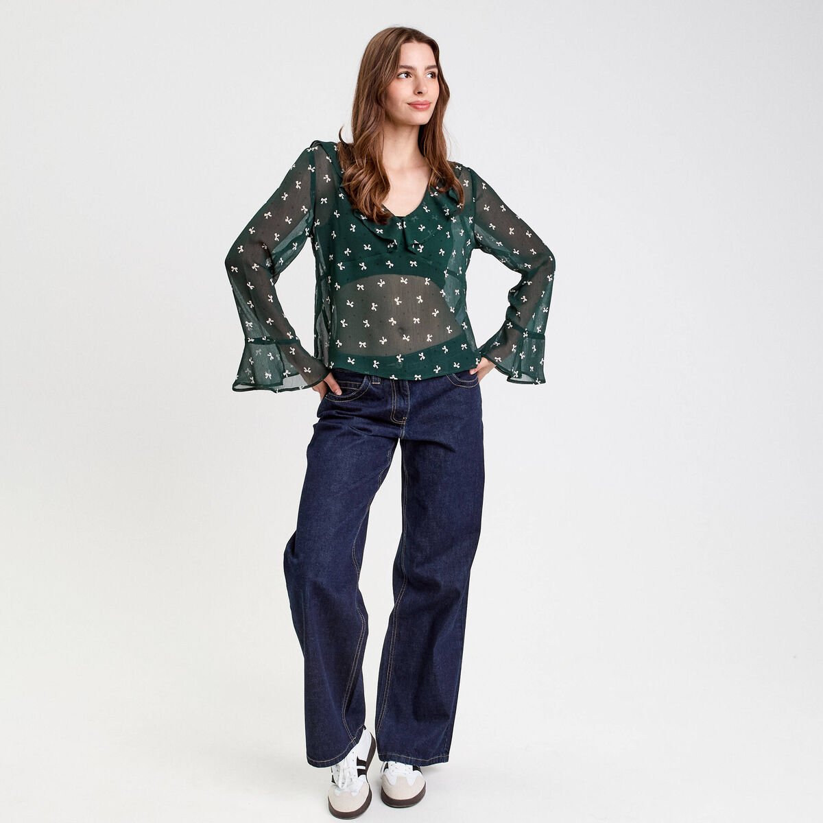 Blouse col V vert fonc&eacute; femme