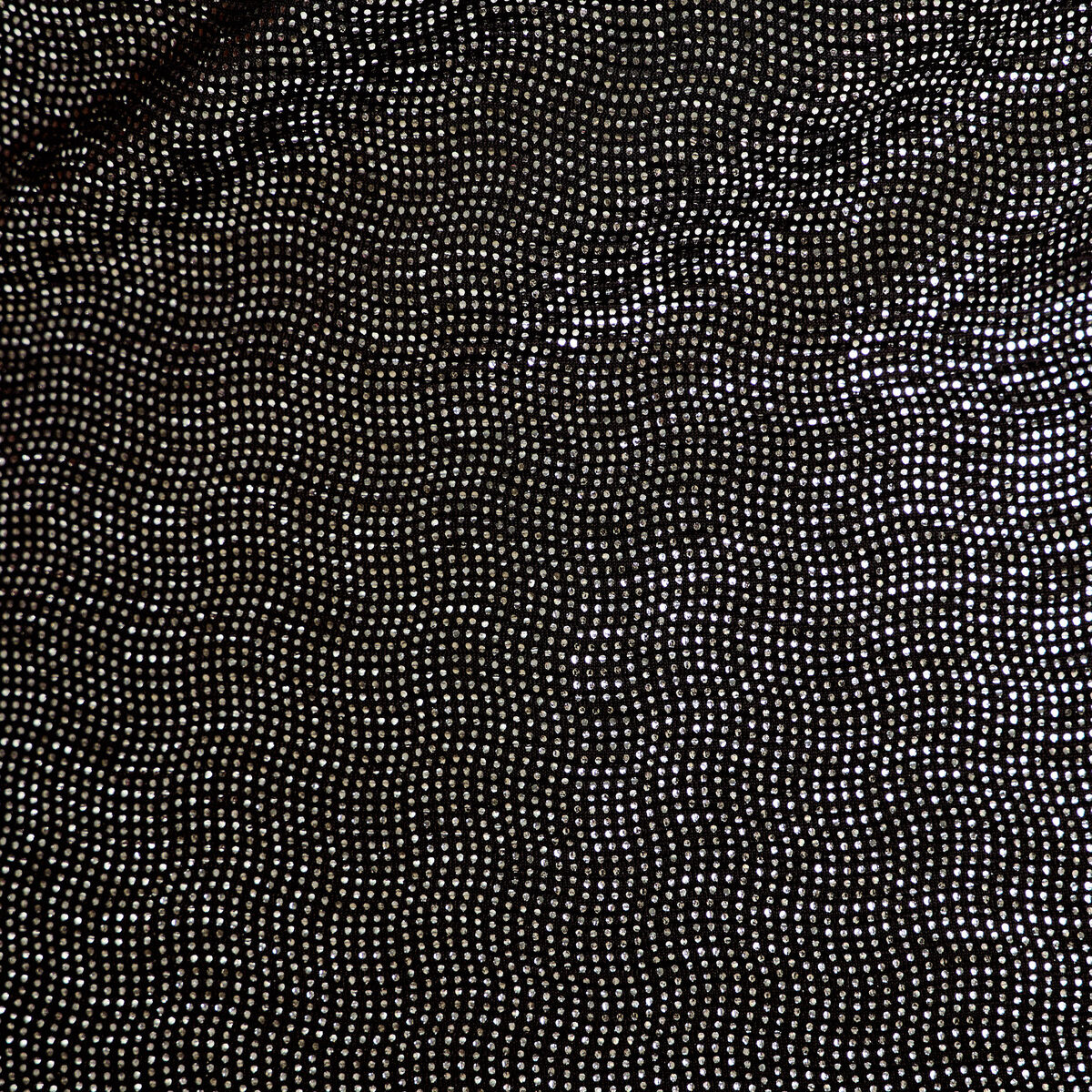 Top ajust&eacute; sans manches col b&eacute;nitier gris argent femme