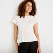 T-shirt cintr&eacute; col rond manches courtes ecru femme