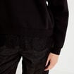 Sweat droit col rond d&eacute;tail dentelle noir femme