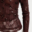 T-shirt ajust&eacute; col rond brod&eacute; perles marron fonc&eacute; femme