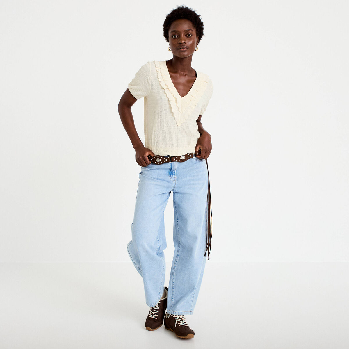 Blouse pliss&eacute;e col v manches courtes ecru femme