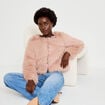 Veste droite fausse fourrure col rond rose poudr&eacute;e femme