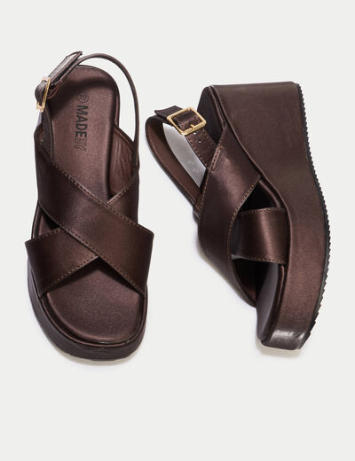 Sandales &agrave; talon effet satin&eacute; bordeaux femme