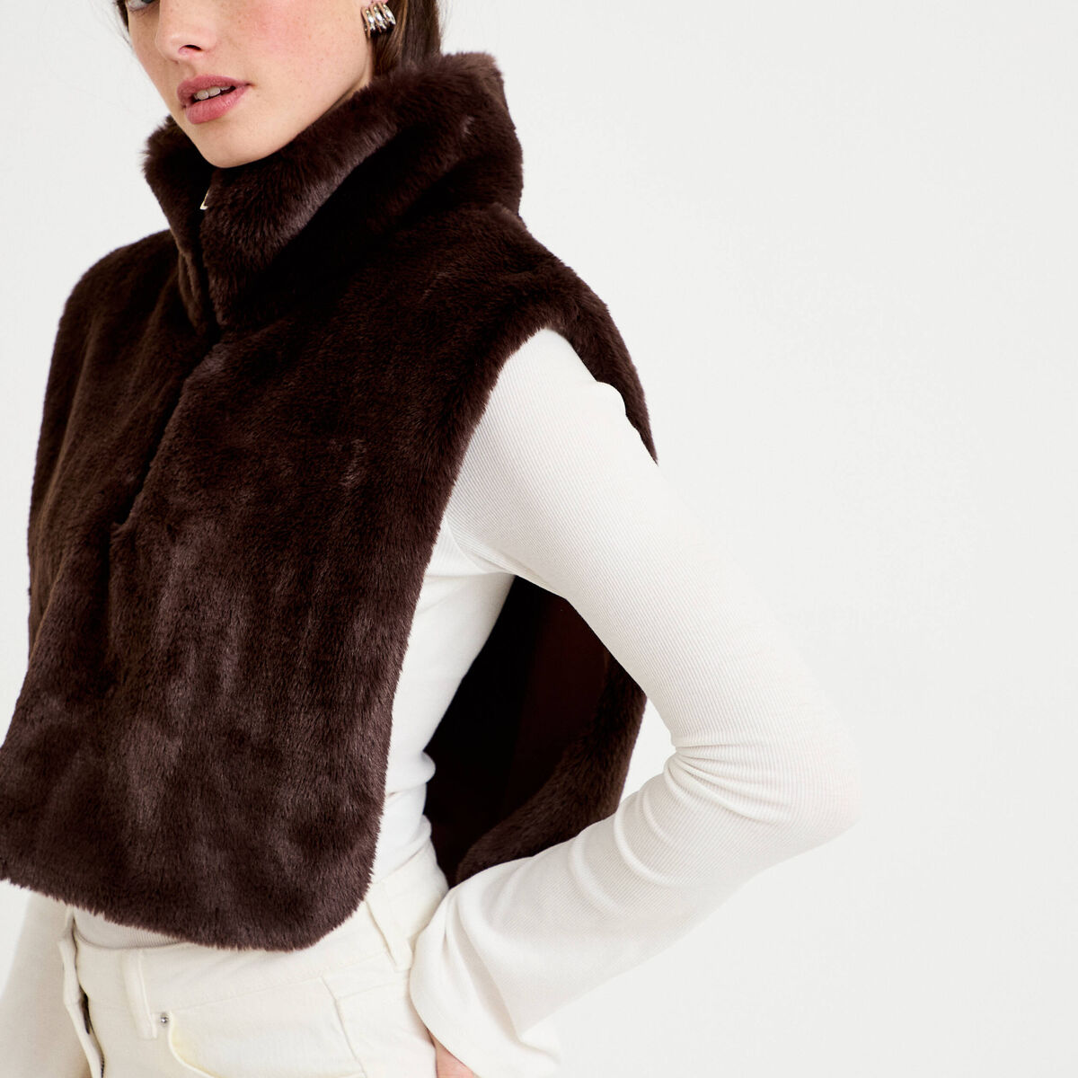 Cache-cou en fausse fourrure marron fonc&eacute; femme