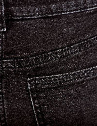 Short slim en jean denim noir femme