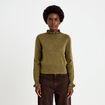 Pull ajust&eacute; col montant manches longues vert kaki femme