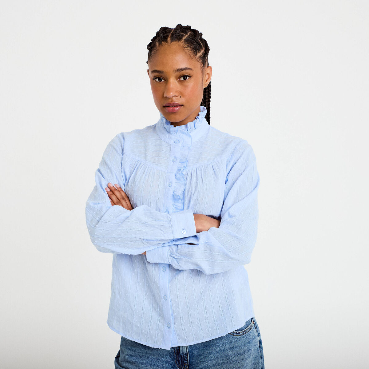 Chemise col montant manches longues bleu clair femme