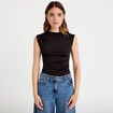 Body ajust&eacute; d&eacute;collet&eacute; sans manches noir femme