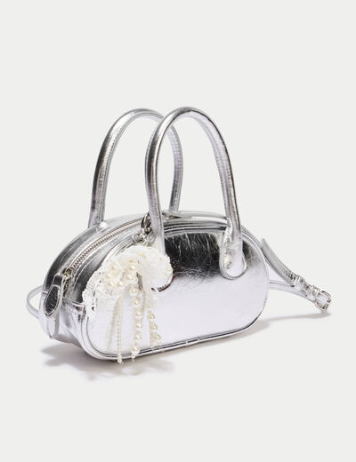 Sac port&eacute; main couleur argent femme