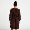 Robe courte &eacute;vas&eacute;e col v manches 3/4 marron fonc&eacute; femme