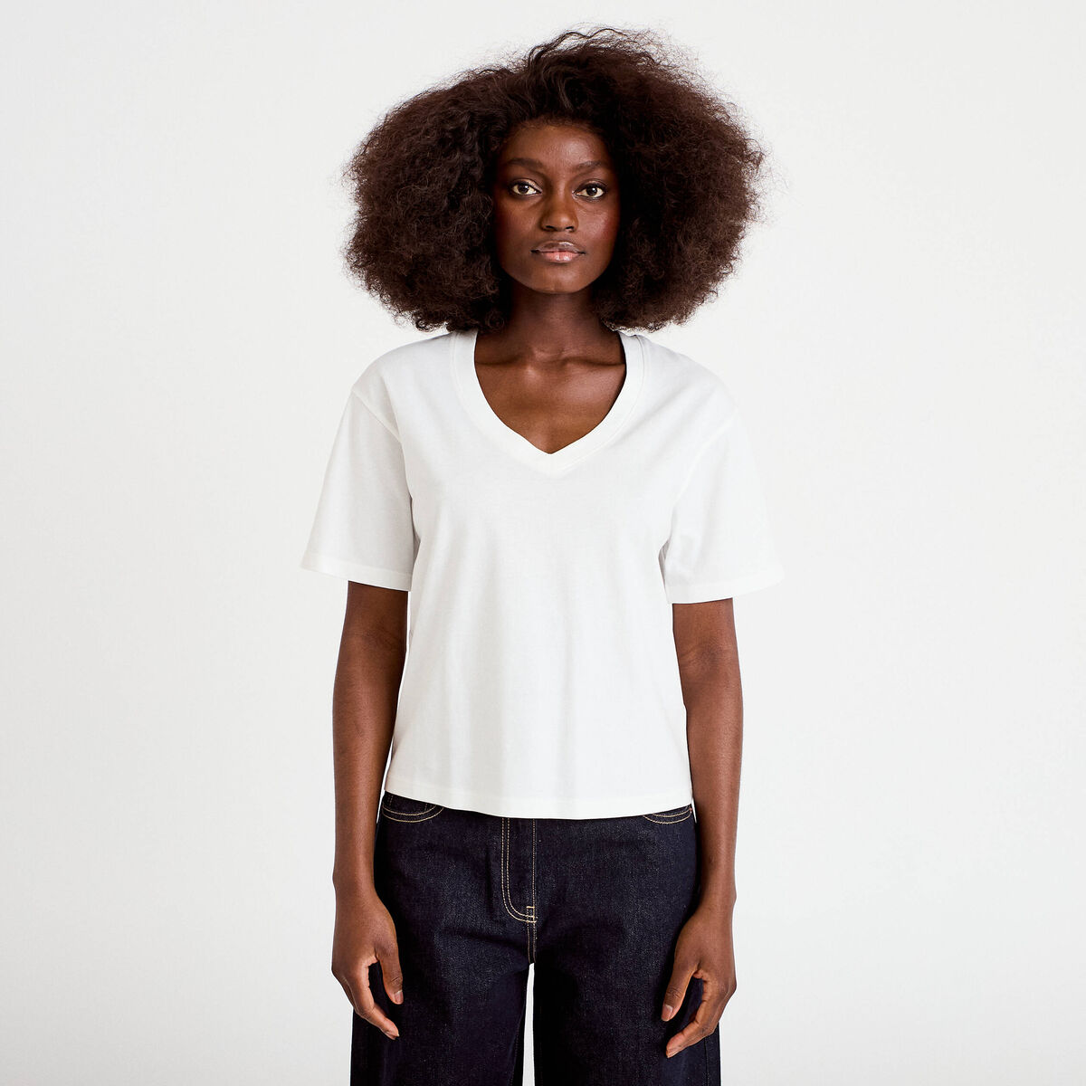 T-shirt col v manches courtes ecru femme
